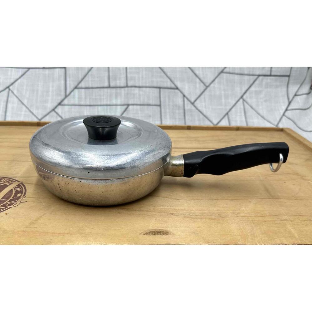 Wear Ever Aluminum Cookware Saucepan With Lid Gray Size Small